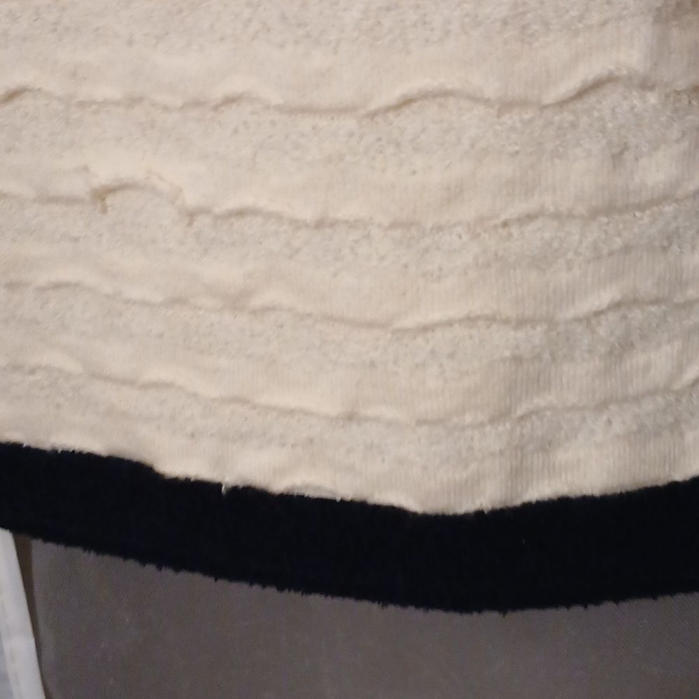 🔥SALE🔥 AUTHENTIC CHANEL CREAM RUFFLE BLACK SLEEVELESS MINI DRESS SIZE 38 - Picture 9 of 13
